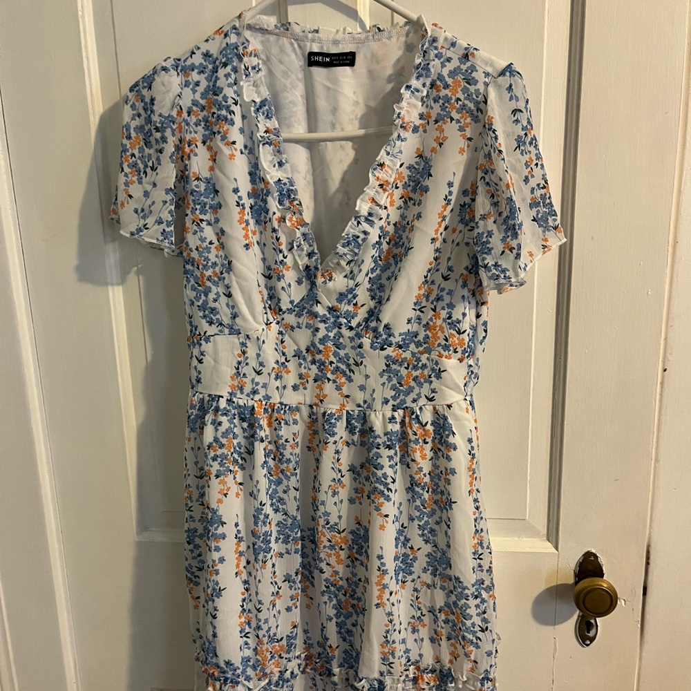 New in package flower print dress- elastic waist